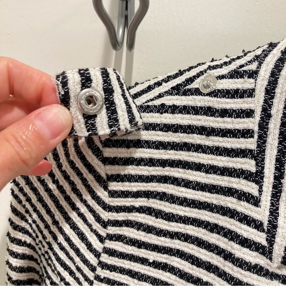 H&M jacket black and white gold metallic striped fitted zip-front blazer - Picture 5 of 16